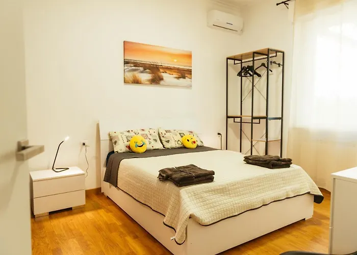 Luxury Penthouse With Sea View - Center Daire