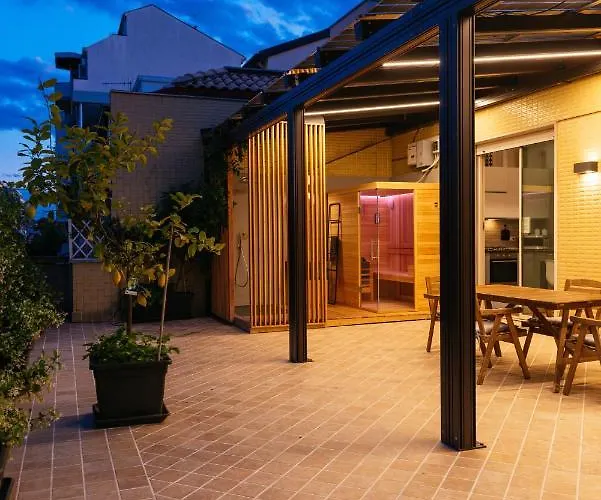 公寓 Luxury Penthouse With Sea View - Center